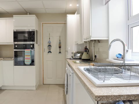 Kitchen | Point Break, Westward Ho!, near Bideford