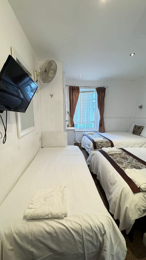 Family Room | Iron/ironing board, free WiFi, bed sheets