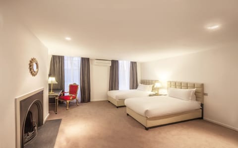 Standard Twin Room | Egyptian cotton sheets, minibar, in-room safe, free WiFi