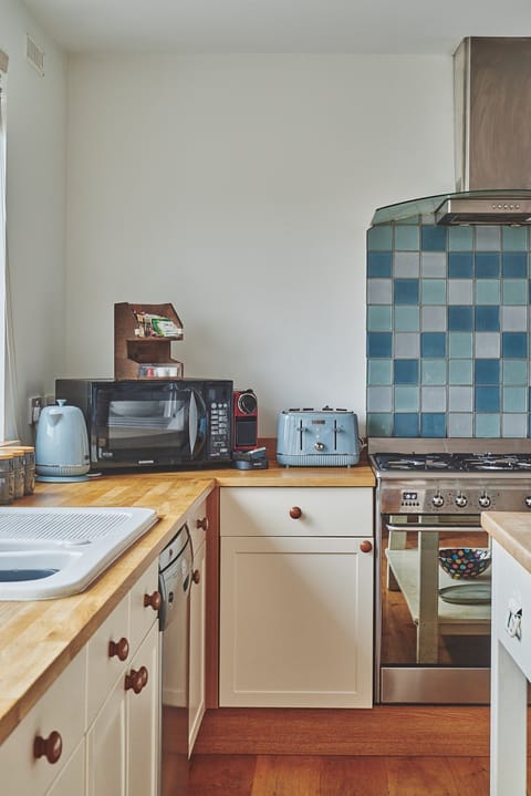 The kitchen at Ty Seren, Gower