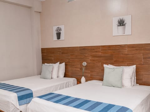 Traditional Triple Room | Free WiFi, bed sheets