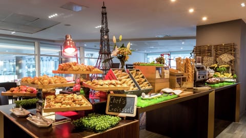 Daily buffet breakfast (EUR 29 per person)