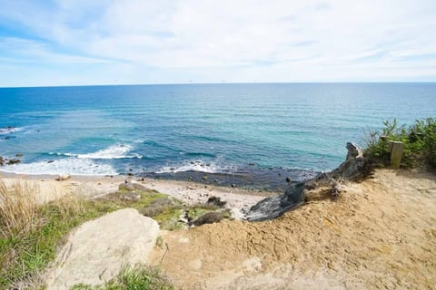 Studio | Beach/ocean view