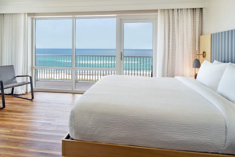 Family Suite, 1 Double Bed, Balcony, View (Gulf front) | 1 bedroom, in-room safe, iron/ironing board, free WiFi