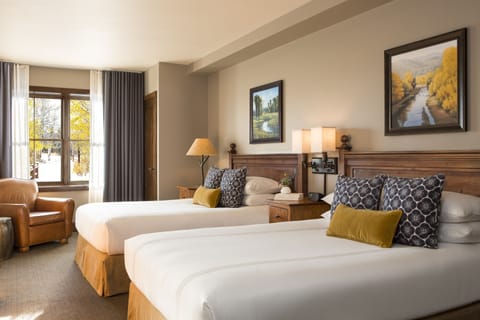 Room, 2 Queen Beds (Lodge) | Premium bedding, pillowtop beds, in-room safe, desk