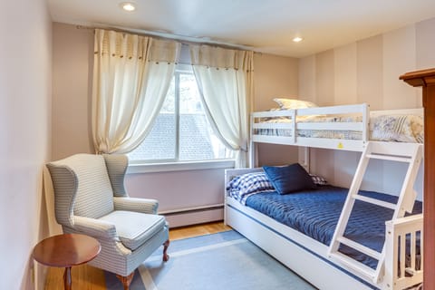 Bedroom 3 | Twin/Full Bunk Bed | Pack 'n Play | 2nd Floor