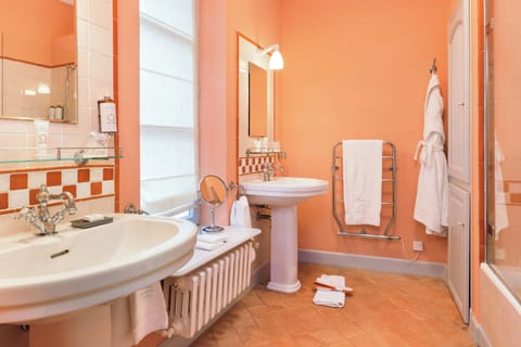 Standard Room (2 - Standard Room - max 2) | Bathroom | Designer toiletries, hair dryer, bathrobes, slippers