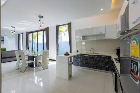 Villa | Private kitchen