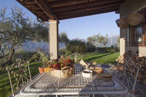 Classic Villa | Terrace/patio