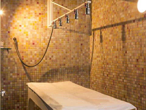 Turkish bath, body treatments, hydrotherapy, aromatherapy