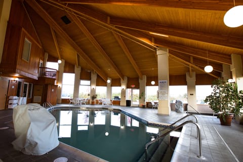 Indoor pool, open 8:00 AM to 10:00 PM, sun loungers