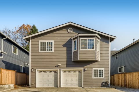 Unit B is on the ground floor. Park on the left side only