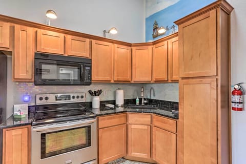 Kitchen | Coffee Maker | Crockpot