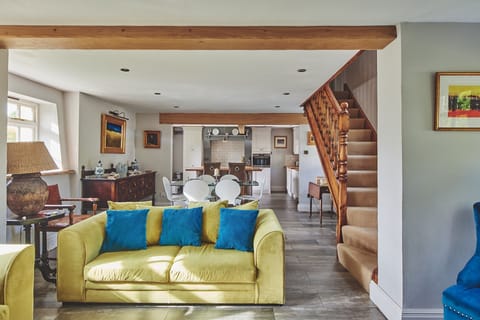 The living room at Roupel East Wing, Devon