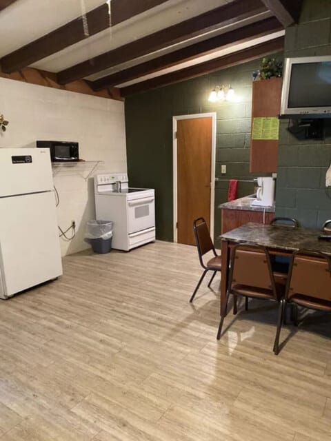 29f79db0-5cd0-4cab-aa21-4183c3e7f0bb