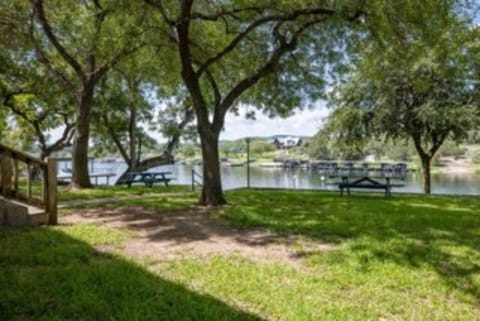 c06af0c2-4fa0-4f2f-9639-da020538c93b