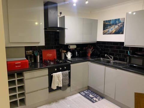 Apartment | Private kitchen | Fridge, microwave, oven, stovetop