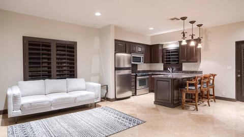 Guest House - Full kitchen w/ counter seating, living room, TV, & in unit W/D