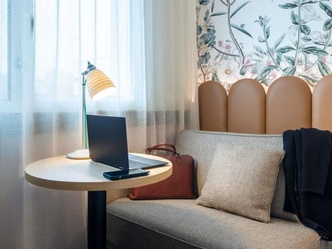 Standard Double Room, 1 Double Bed with Sofa bed | Desk, blackout drapes, soundproofing, iron/ironing board