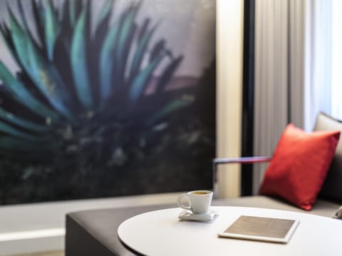 Daily to-go breakfast (MXN 299 per person)