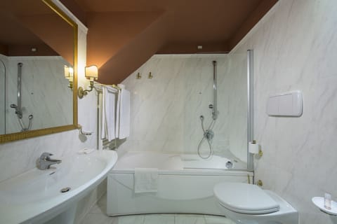 Free toiletries, hair dryer, slippers, bidet