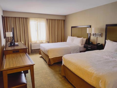 Standard Double Room | Iron/ironing board, free WiFi, bed sheets, alarm clocks