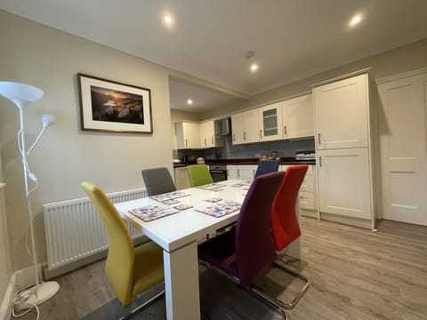 The kitchen has everything that you need to make dinner on your self catering holiday