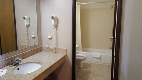 Studio Suite, 2 Queen Beds, Non Smoking | Bathroom | Combined shower/tub, hair dryer, towels