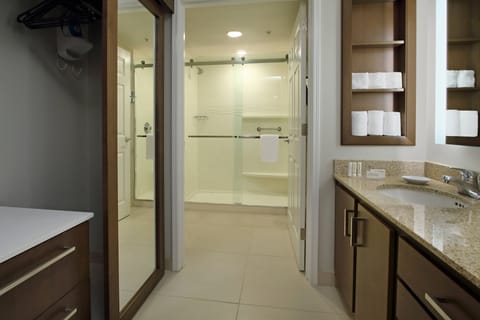 Suite, 2 Bedrooms | Bathroom | Combined shower/tub, designer toiletries, hair dryer, towels