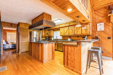 Family Cabin | Private kitchen