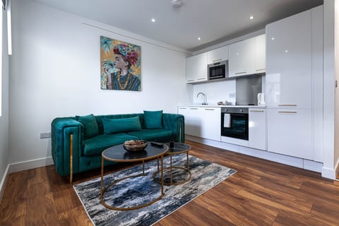 Deluxe Apartment, Hot Tub, City View (Apt 5) | Living area | Smart TV, Netflix, streaming services