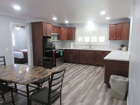 Family Suite, 2 Bedrooms, Kitchen | Private kitchen | Coffee/tea maker