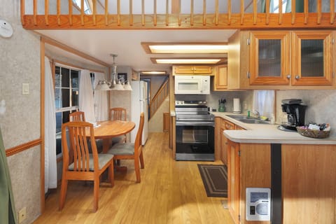 8 kitchen (1)