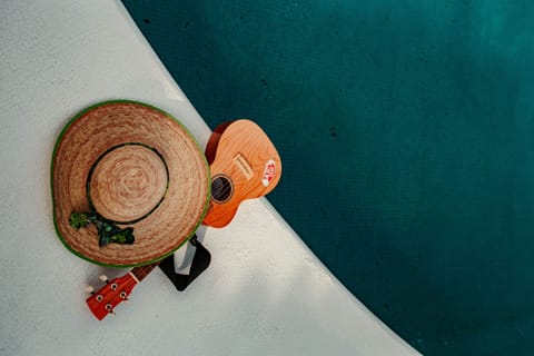 Enjoy and relax on your vacation next to the pool.