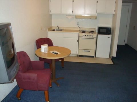 Apartment, 1 Bedroom, Non Smoking | Rollaway beds, free WiFi, bed sheets, wheelchair access