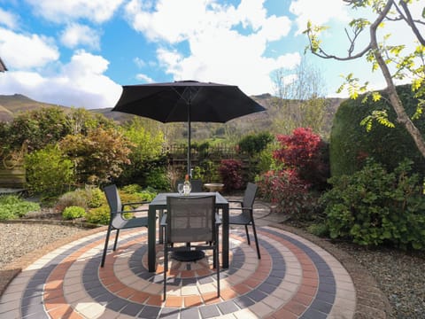 Cottage | Outdoor dining