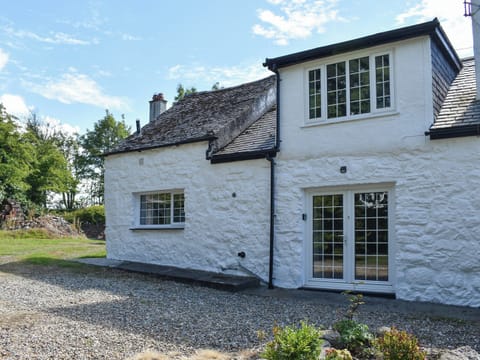 Exterior | Llys Elen Retreats - Llys Elen One - Llys Elen Cottages, Llanfairpwllgwyngyll