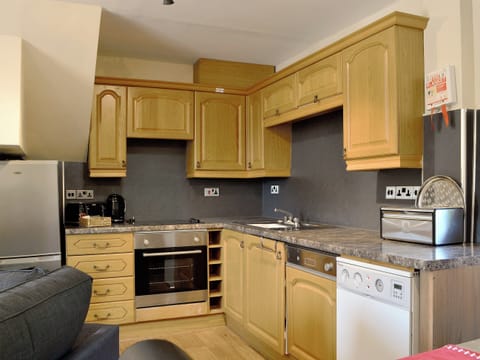 Well equipped kitchen area | Brackendale - Doddick Farm Cottages, Threlkeld, near Keswick