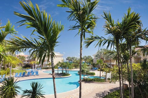 3 outdoor pools, pool umbrellas, sun loungers