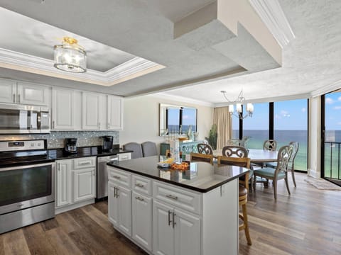 Condo, Multiple Beds, Balcony, Ocean View (#1212 - No Pets Allowed) | Private kitchen | Fridge, microwave, oven, stovetop