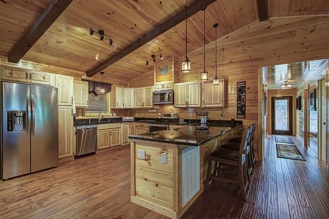 Insta pot, coffee maker with k cups and original brew