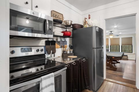 Cook with ease in our fully equipped kitchen, featuring modern appliances and all the essentials for your culinary adventures. From quick breakfasts to gourmet dinners, you'll find everything you need.