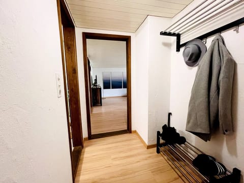 Apartment, 1 Bedroom, City View | Hallway