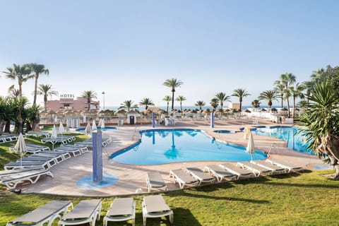 2 outdoor pools, pool umbrellas, sun loungers