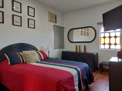 Standard Room | Premium bedding, free WiFi, bed sheets