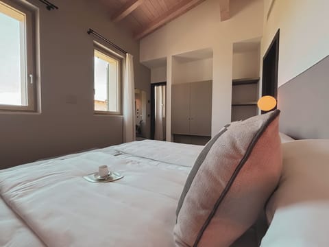 Suite, Lake View | Premium bedding, down comforters, pillowtop beds, minibar