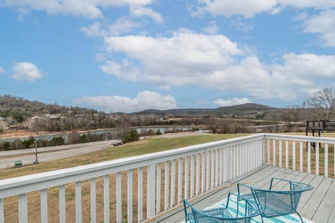 Beautiful lake views from the deck along with seating