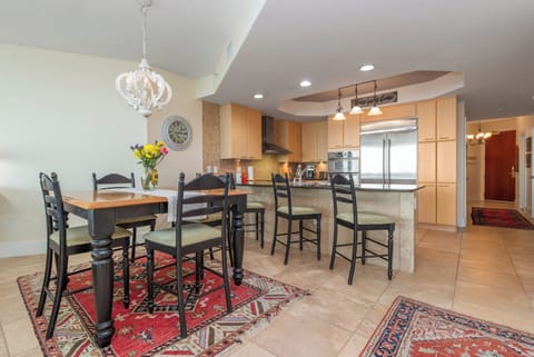 Caribe Resort D1113 Dining Room