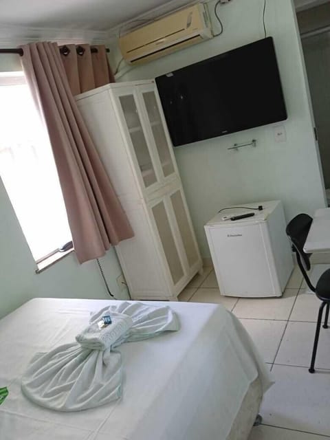 Comfort Room | Free WiFi, bed sheets