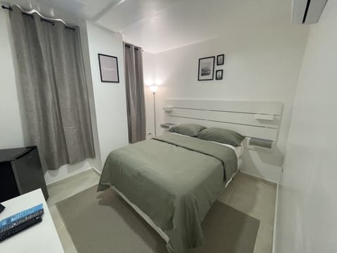 Executive Room | Premium bedding, down comforters, Tempur-Pedic beds
